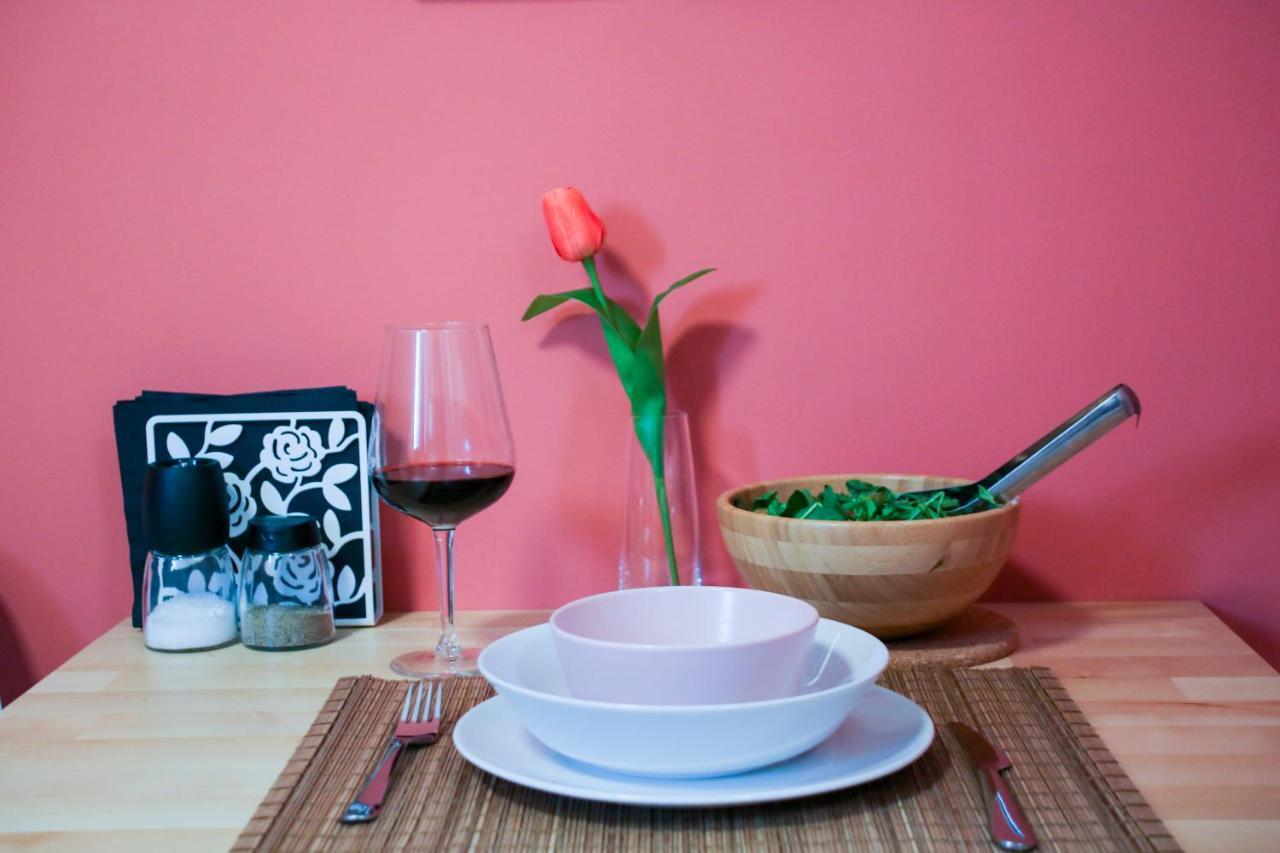 Spacious Central Flat☆3Min To Metro☆Ac|Netflix|Pc Athens Ngoại thất bức ảnh