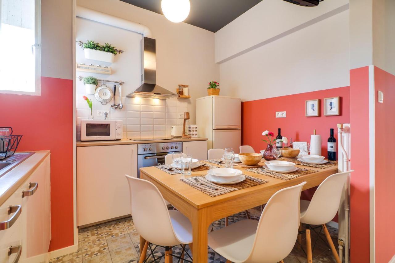 Spacious Central Flat☆3Min To Metro☆Ac|Netflix|Pc Athens Ngoại thất bức ảnh