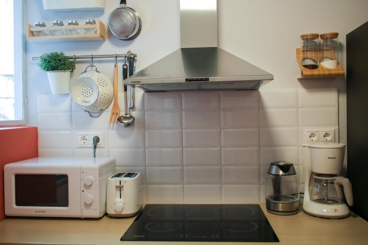 Spacious Central Flat☆3Min To Metro☆Ac|Netflix|Pc Athens Ngoại thất bức ảnh